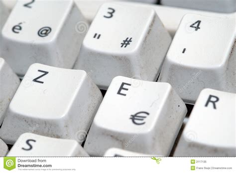 How to type the euro symbol (€) in mac os 9 and mac os x depends on the keyboard layout you use. Euro symbol on keyboard stock image. Image of overhead - 2117135
