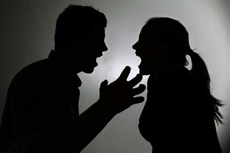 Was Wird In Kursen Bei Häuslicher Gewalt Genau Gemacht Lahr Badische Zeitung