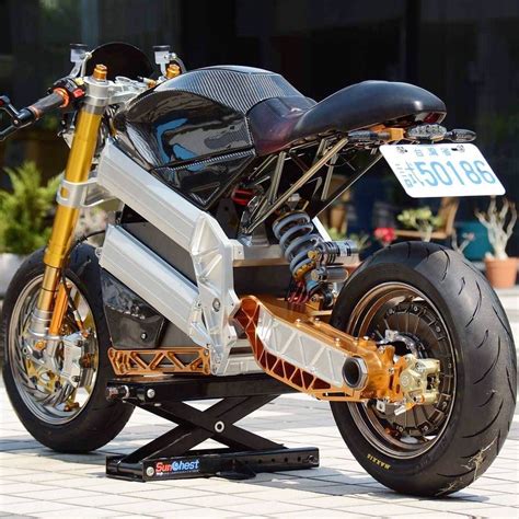Taiwan Touring Scooter Motorcycle Cafe Racers Vehicles Cnc