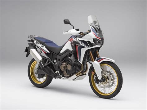 Honda gave its crf1000l africa twin a complete overhaul for the 2018 model year a rebuild so complete that the new version shares not a single part (.) honda africa twin design. Honda CRF1000L Africa Twin 2018 - Precio, fotos, ficha ...