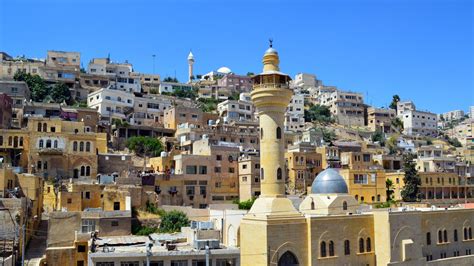 السياحة في مدينة السلط الأردنية البوابة