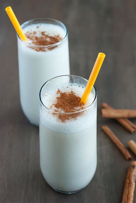 Cinnamon Roll Smoothie Best Cinnamon Packed Smoothie For You