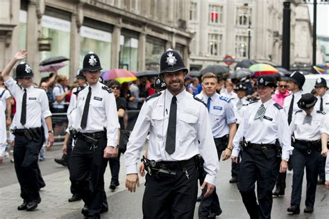 London Pride Increased Police Presence Following Orlando Shooting Metro News