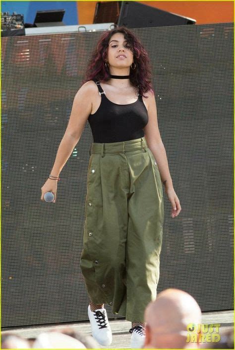 Pin By Yee Yee On Alessia Cara In 2020 Alessia Cara Alessia Cara