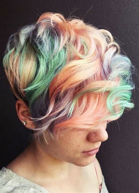 So if you aren't into this whole coloring thing, go for it. 35 Different Hair Color Ideas for Short Hair - Fashion Enzyme