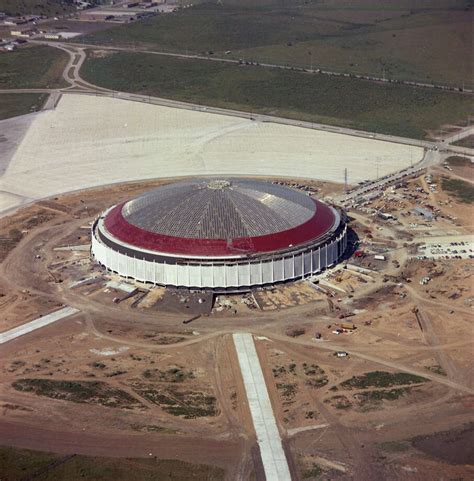 The Astrodome Was A Symbol Of Houstons Can Do Attitude Houston