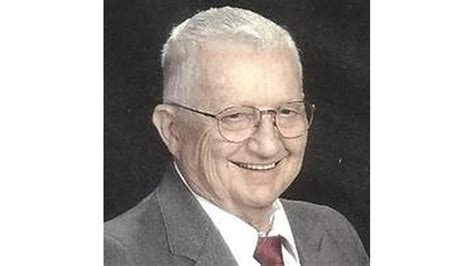 Bob Macklin Obituary Fremont Ne Moser Memorial Chapel