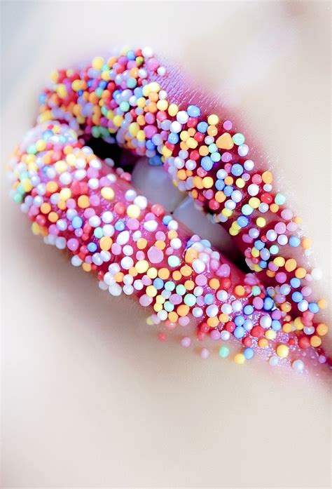 How To Make The Perfect Sprinkle Lip Make Up Tutorial