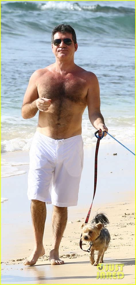 simon cowell shows off his shirtless body during vacation with his girlfriend photo 3264423