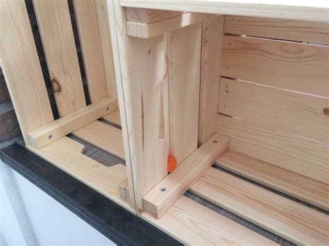 Small Dog Diy These Dog Steps From Ikea Crates Ikea Hackers Easy