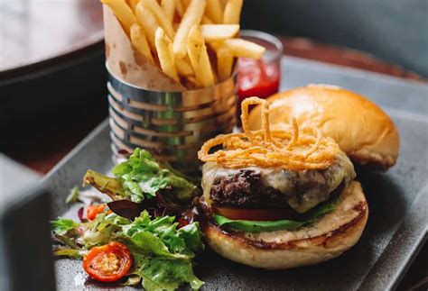 The Top 10 Most Expensive Burgers In The World
