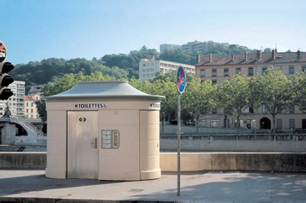Toilettes Publiques Lyon Coussin Pour Banquette Ext Rieure