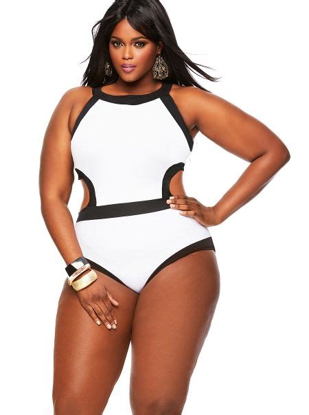 5 Plus Size White Swimsuits That Flatter You