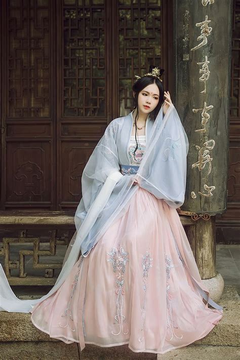 Traditional Women Flower Hanfu Dress Ancient Chinese Costume
