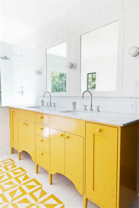 50 Beautiful Yellow White Bathroom Ideas Home Decor Ideas Yellow