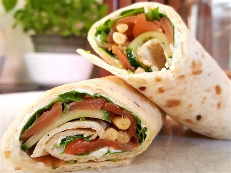 Wraps met zalm roomkaas rucola en Parmezaan Kookidee nl