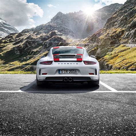 2017 Porsche 911 R Gallery 667613 Top Speed
