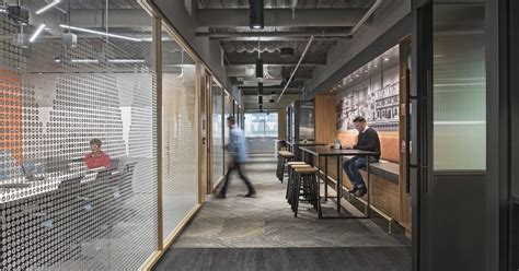 Tech Company S Detroit Office Workplace Project Dirtt