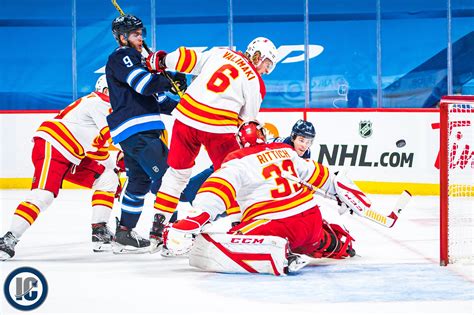 Jets Vs Flames - Preview Flames Vs Jets : The winnipeg jets return to the mts centre following 