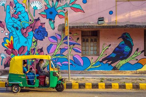 India News Roundup Kolkatas Vibrant Graffiti Scene A Creative