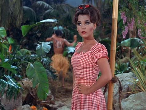 Mary Ann From Gilligan S Island Style In 2019 Giligans Island Island Outfit Tina Louise