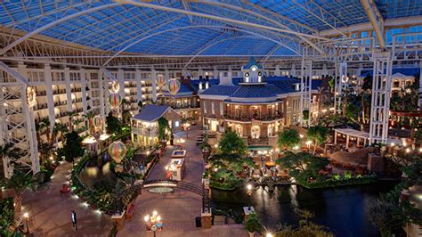 Gaylord Opryland Open With A Commitment To Clean Endless Summer Fun