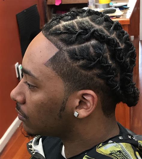 Men Locs And Shapeup Dreadlock Hairstyles For Men Dread Hairstyles