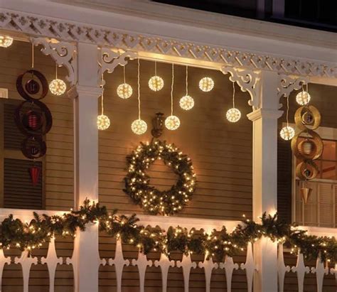 44 Best Christmas Porch Railing Decorations 1 Decorating With