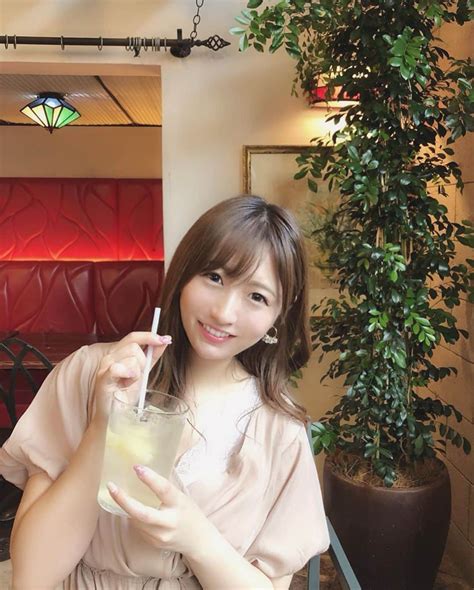 新矢皐月さんのインスタグラム写真 新矢皐月instagram「♡ ♡ 🍽