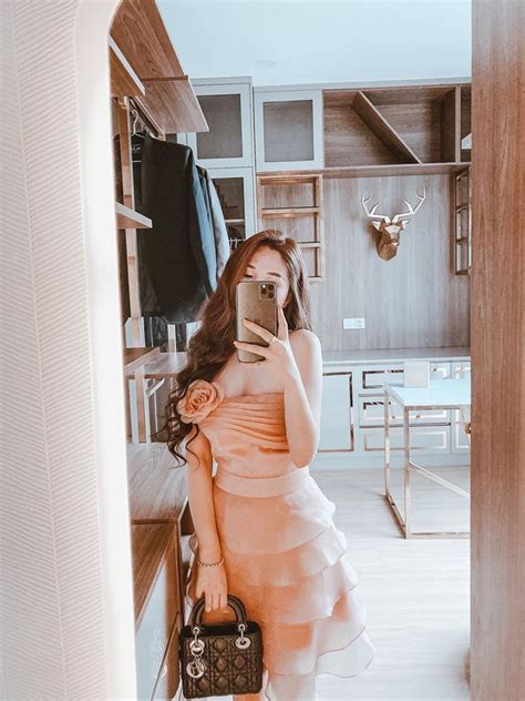 pin by ngân tuyết on pose fashion white dress dresses