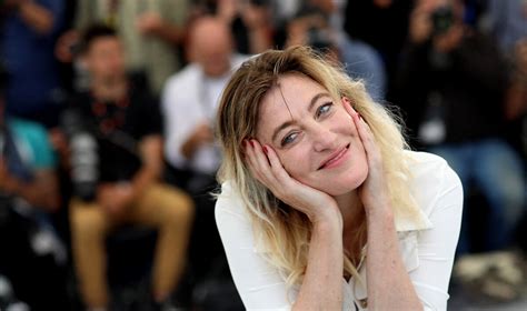 Photo Valeria Bruni Tedeschi au photocall de Les amandiers lors du ème Festival