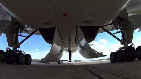 Opening Boeing 777 Landing Gears Doors Wheel Well Inspection Youtube
