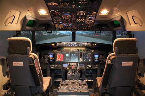 Come and experience the airline pilot ! Be a Pilot for a Day with the Flight Simulation Experience ...
