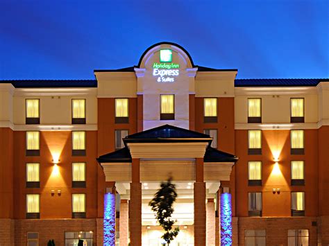 Holiday Inn Express And Suites Brampton Hotel In Brampton By Ihg