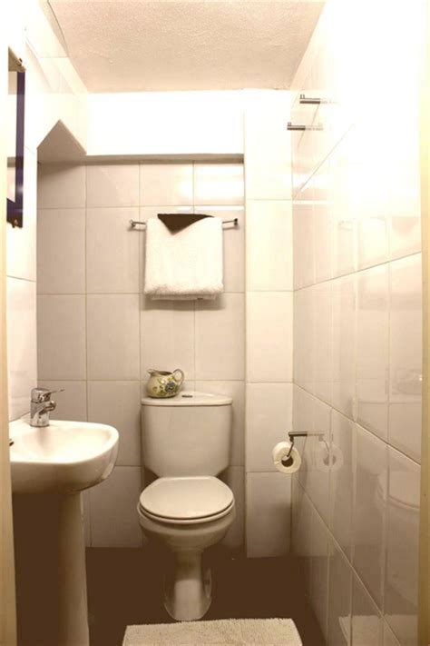 What are the bathroom style trends for 2021? 30 Best Small Full Bathroom Design Ideas to Inspire You | Small full bathroom, Full bathroom ...