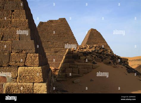 Forgotten Pyramid High Resolution Stock Photography And Images Alamy