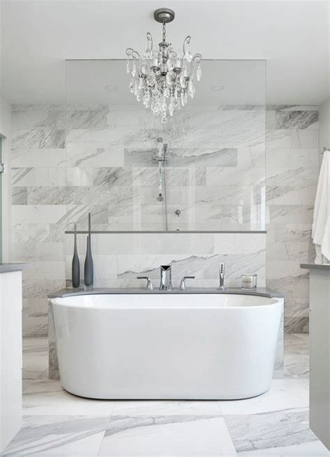 17 Gorgeous Bathrooms With Marble Tile