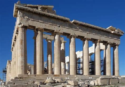 Columna dórica y sus características arquitectónicas