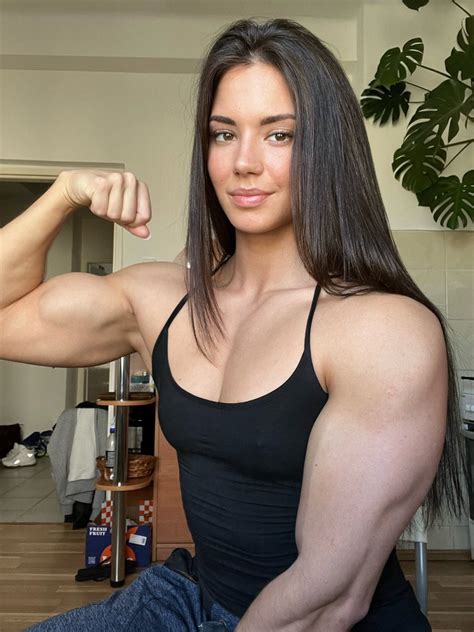 Femalemuscle On Twitter Rt Vladigalagan Morning Https