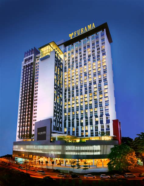 Some hotels in bukit bintang even offer romantic packages, so you can really crank up the heat. Furama Hotel Bukit Bintang