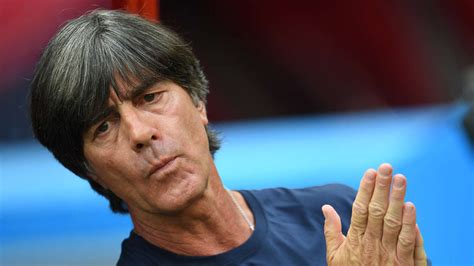The site lists all clubs he coached and all clubs he played for. Bundestrainer Joachim Löw informiert über WM-Analyse ...