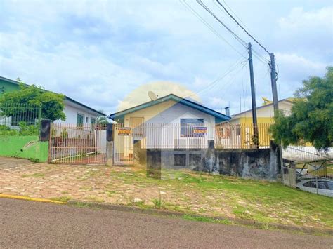 Vende-se Casas Ou Vendem-se Casas