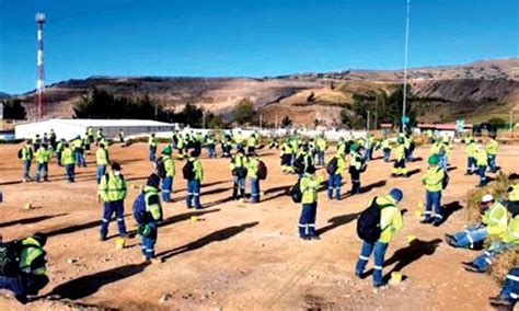 Trabajadores De Minera La Arena En La Libertad Paralizaron Labores Ante
