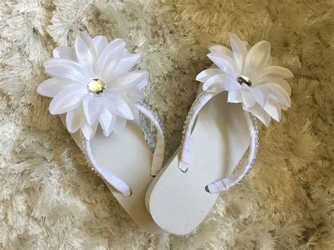 White Flower Flip Flops By Brendascheerbows On Etsy Etsy Baby Shoes