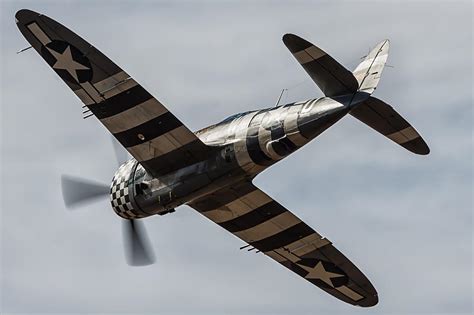 Duane e buholz from the 509th fighter squadron of the 405th. P47 Thunderbolt Snafu #4 Photograph by Tim Croton