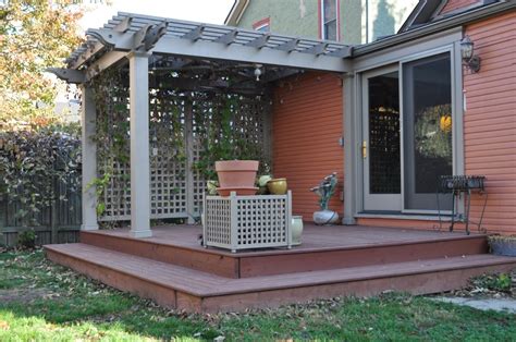 Picking Your Favorite Pergola Designs To Make A Fancy One