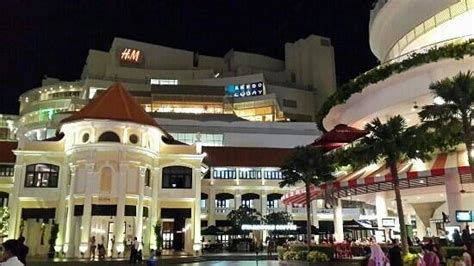 There are 2 jade palace seafood restaurants. Gurney Paragon Mall - Picture of Penang Island - Tripadvisor