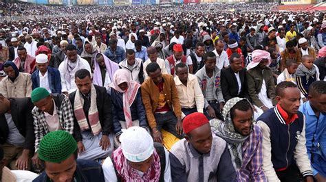 Ethiopian Muslims Celebrate Eid Al Fitr Wardheernews