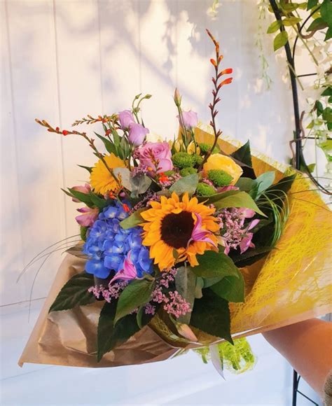 Flower delivery in kidderminster, worcestershire. Weekly Flowers by Subscription | Flowers of Kidderminster