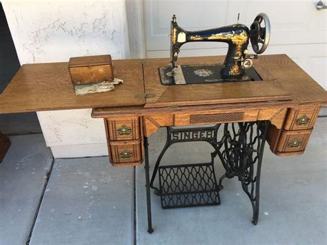 antique singer treadle sewing machine no 27 4 early 1900 s treadle sewing machines
